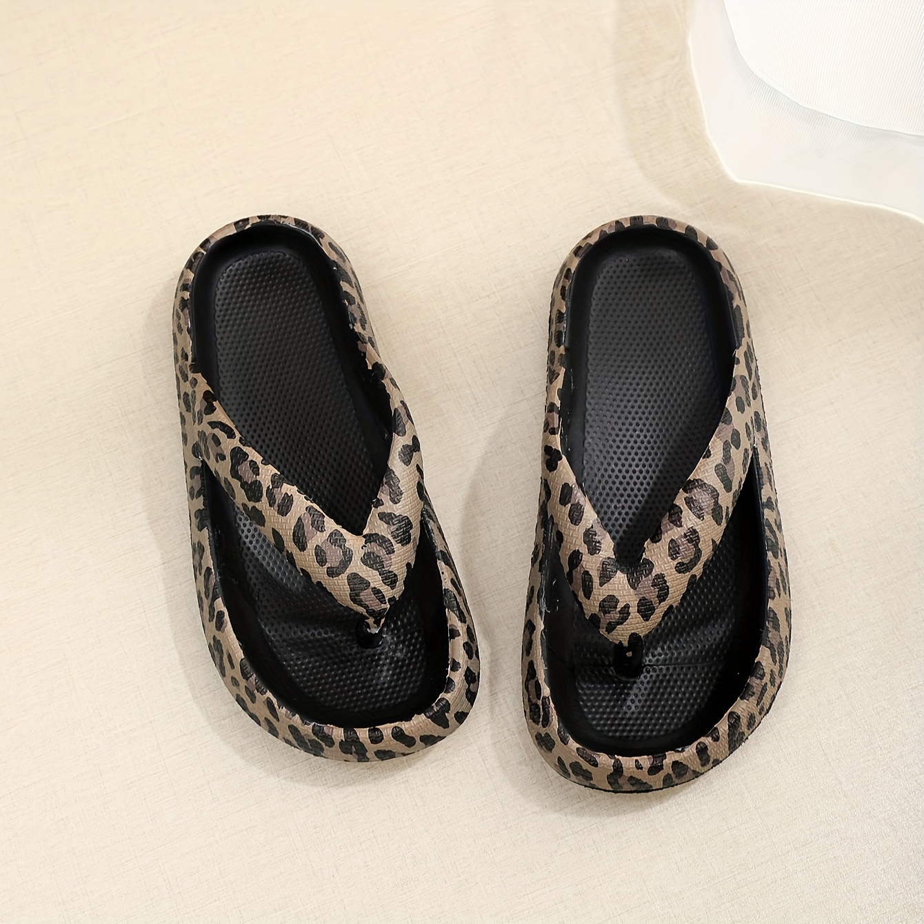 fashion leopard print flip flops soft sole eva platform slide shoes indoor outdoor beach slides details 6