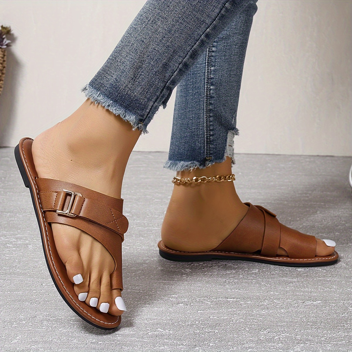 womens solid color trendy sandals buckle belt lightweight soft sole slides non slip summer toe loop slides details 0