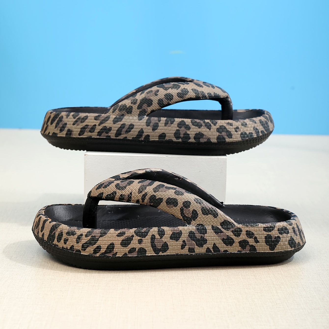 womens fashion leopard print flip flops casual slip on platform slippers lightweight comfortable shoes details 4