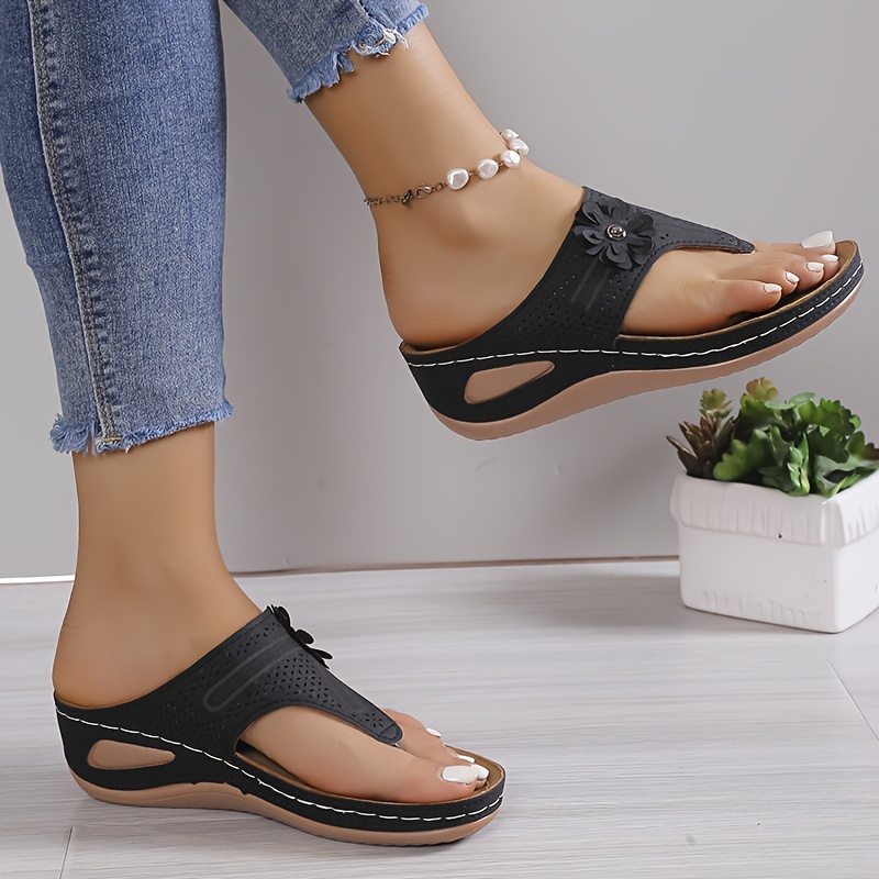 womens floral decor thong sandals slip on soft sole platform casual slides non slip wedge retro slides details 7