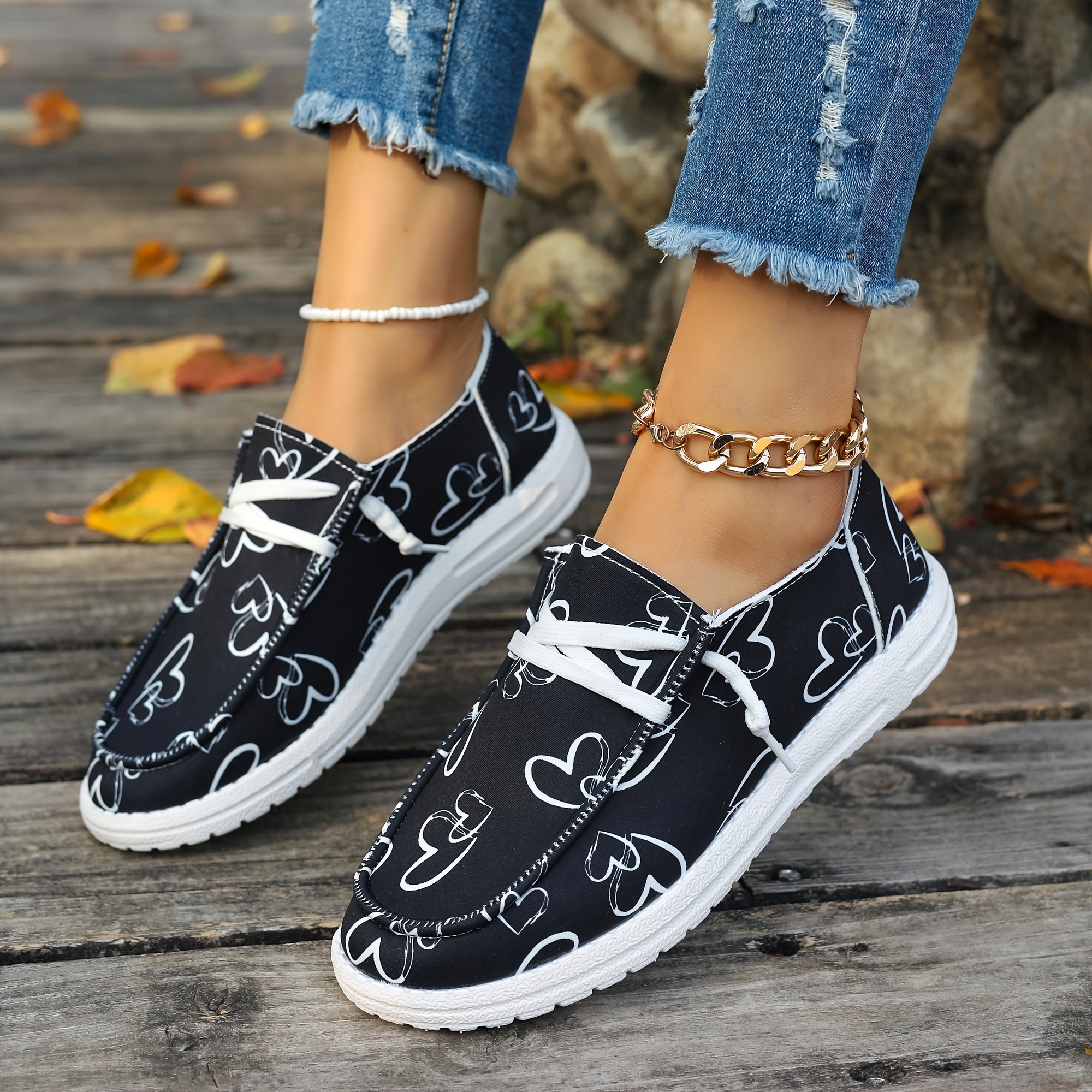 womens heart pattern loafers lightweight slip on casual soft sole shoes valentines day canvas shoes details 3